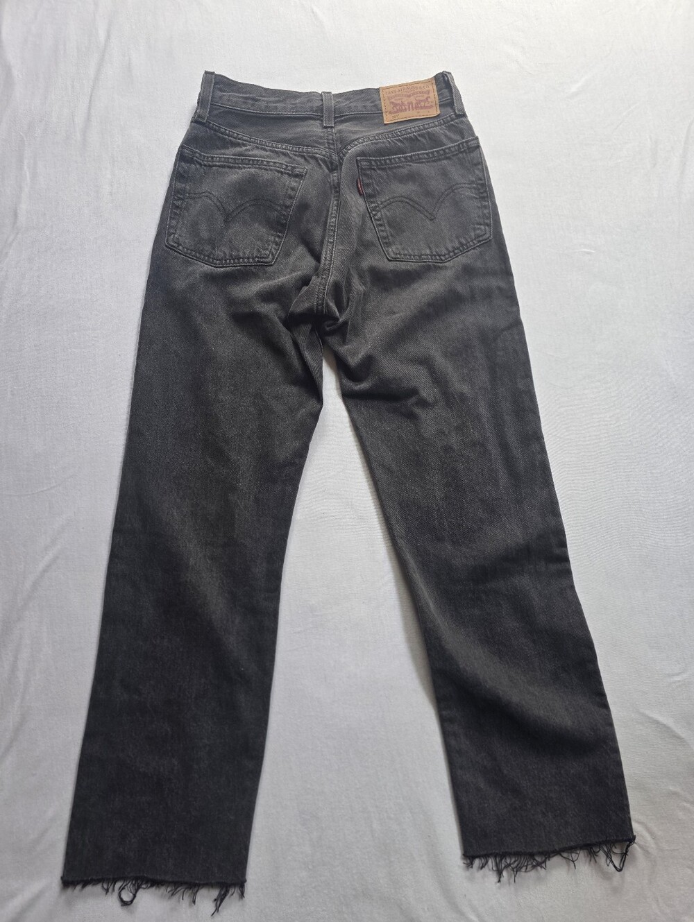 Levi's 501 Original Black Jeans Raw Hem Button Fly Women's W24 L26 - Picture 4 of 8